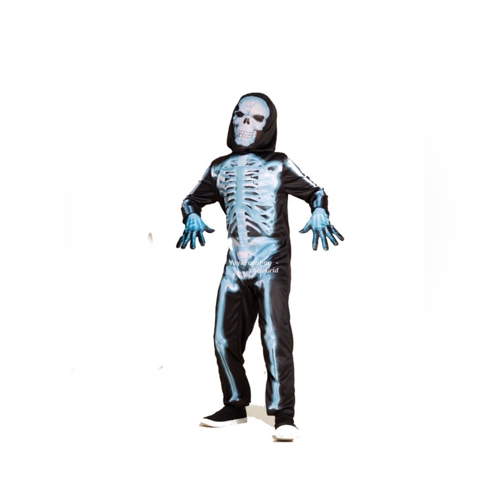 Totally Ghoul X-ray skeleton child costume. NWT med/large